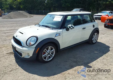 2013 Mini Hardtop Cooper S from USA, damaged, VIN WMWSV3C5XDT475689